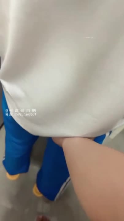 校花女高乖女儿，边吃雪糕边添鸡巴 猛干一线天白虎穴 - Bro18社区-Bro18社区